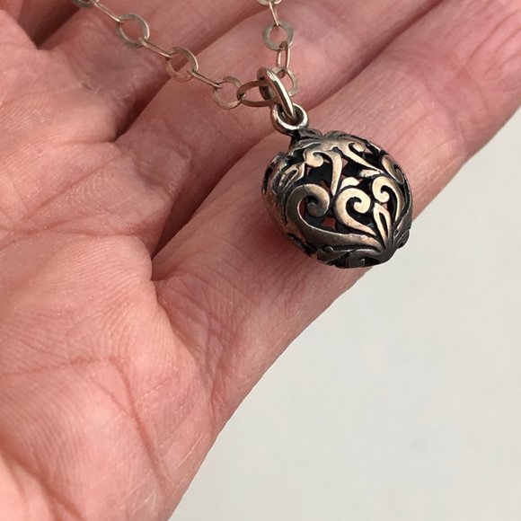 Sterling Silver Necklace with Ornate Pendant 925 - Picture 7 of 12